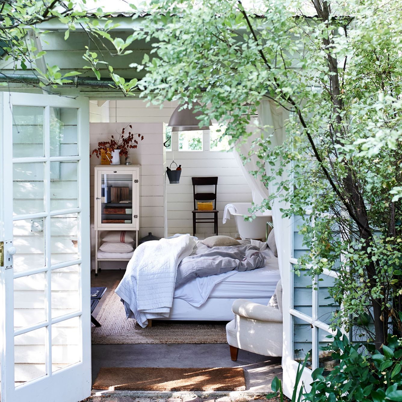 Backyard Bunkie